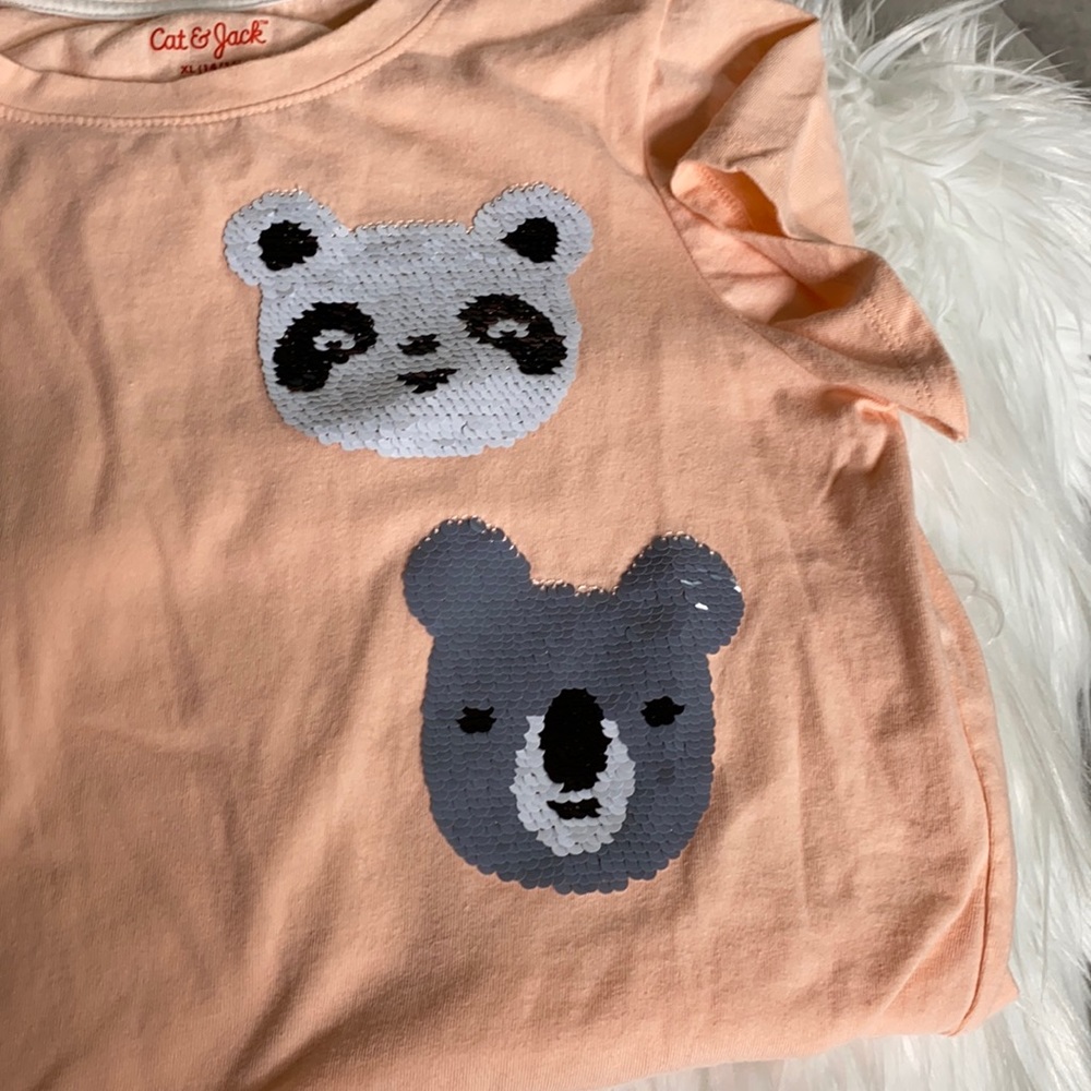 Sequins Top NWOT 🐼 🐨